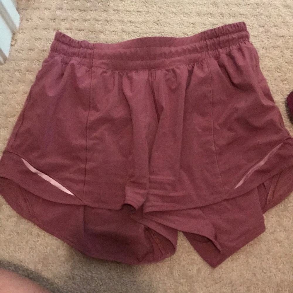 Lulu lemon hotty hot shorts